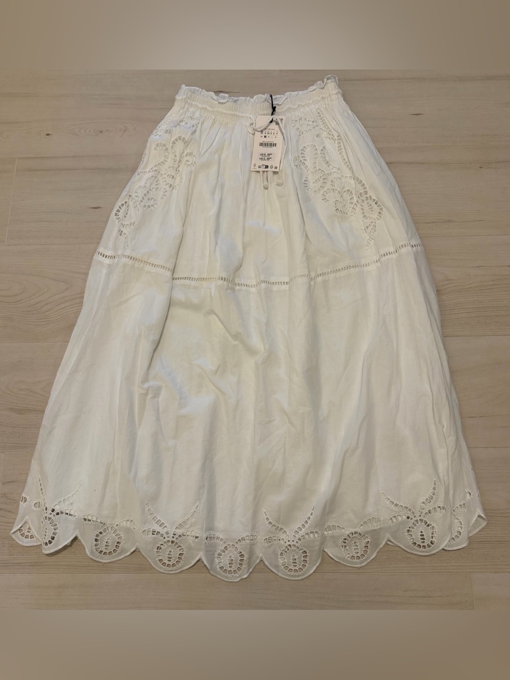 Zara White Eyelet Maxi Skirt NWT SMALL